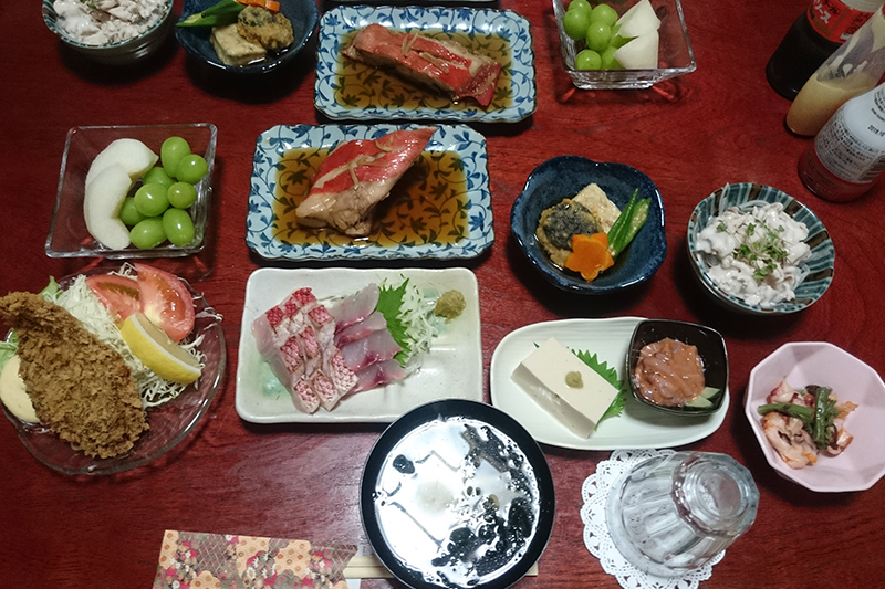 お食事